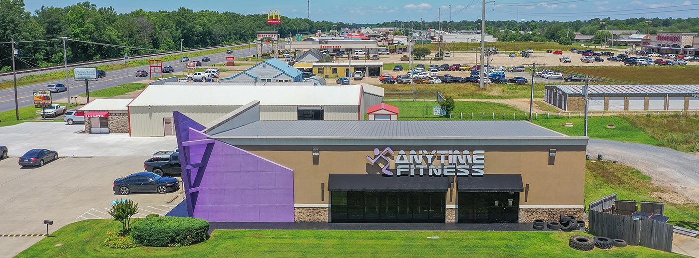 SOLD | 1420 S Constitution Ave