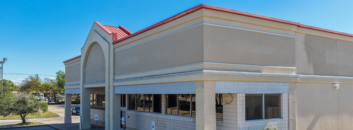 Former CVS For Sublease - 520 E Main St