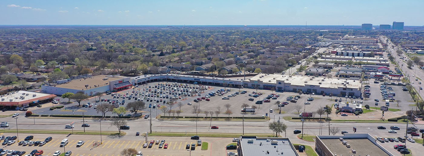 Parker Crossing Shopping Center