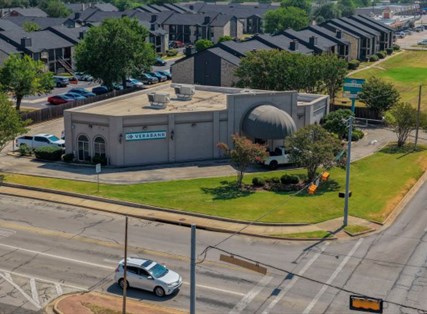 902 E Palm Valley Blvd